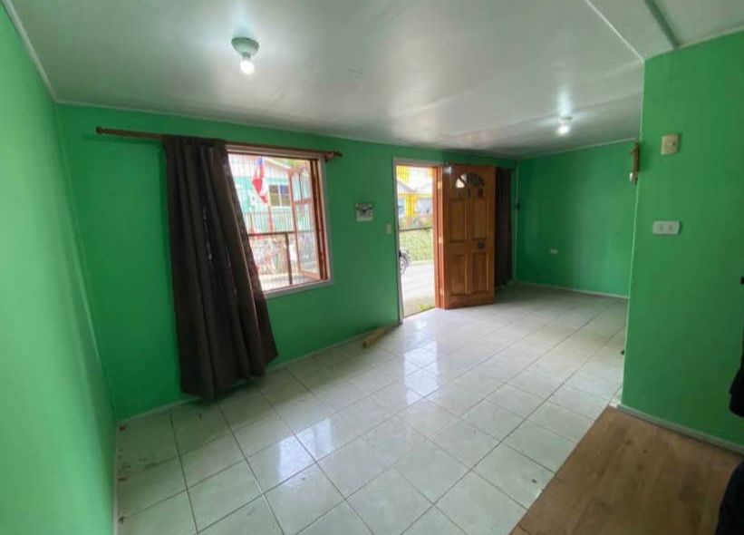 Casa a 5 minutos de Playa Negra – Sector El Pueblito, Coronel